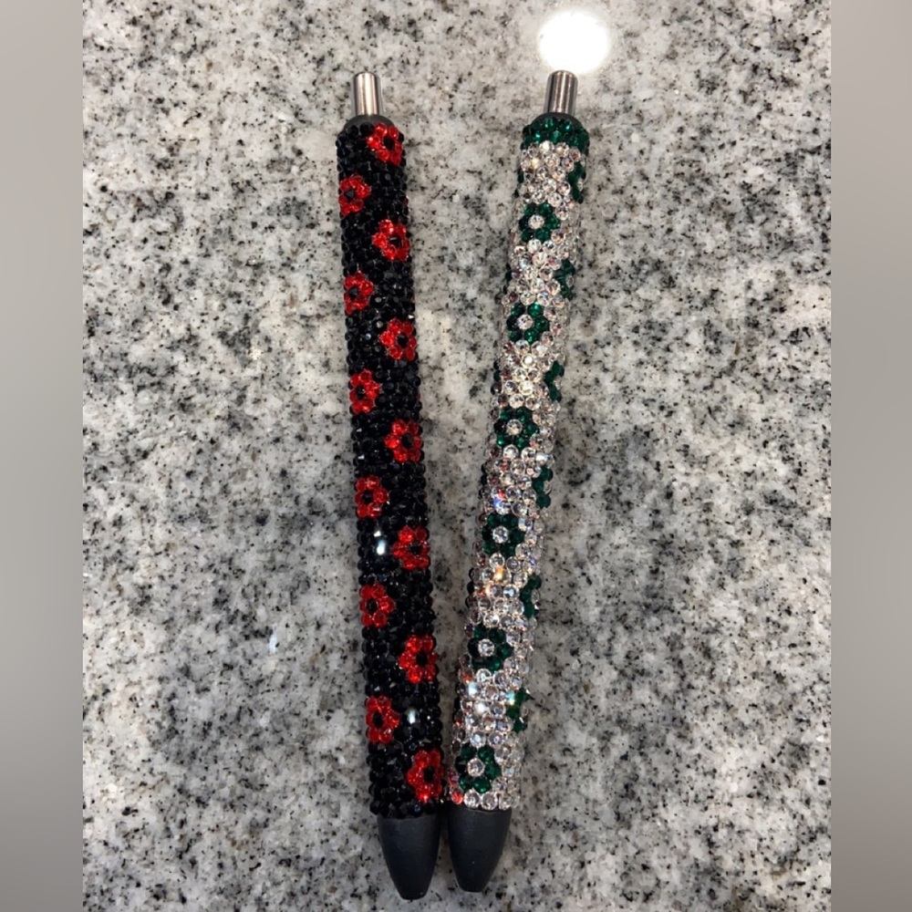 Red & Black Flower Rhinestone Gel Pen - Picture 3 of 5
